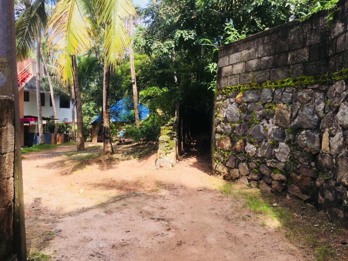 Ganesh House Ayurveda Homestay Kovalam Zewnętrze zdjęcie